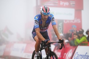 Soler vence em Lagos de Covadonga, O'Connor resiste e Wout van Aert abandona La Vuelta 2024