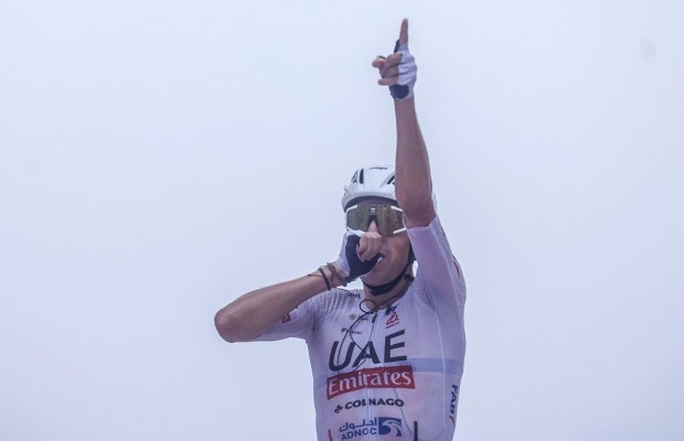 Soler remporte à Lagos de Covadonga, O'Connor résiste et Wout van Aert abandonne La Vuelta 2024