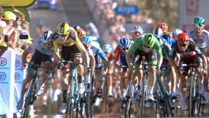 empujon-sagan-van-aert/