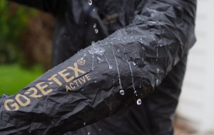 cuidar-prenda-impemeable-ciclismo/