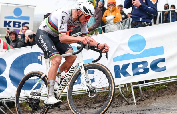 Van der Poel se met au régime et a modifié son entraînement pour chercher une opportunité au Championnat du Monde