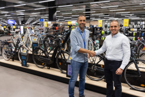 Decathlon y AMBE se asocian para fomentar el uso de la bici