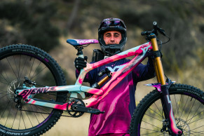 The spectacular custom YT TUES of Bienve Aguado for the Red Bull Rampage 2024