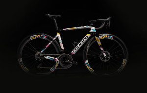 A Colnago de 17.000€ com o Pogacar foi coroada Campeã do Mundo
