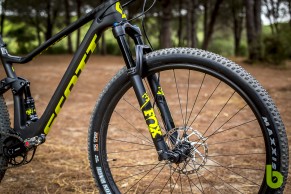 We tested the new Scott Spark 900 RC COMP, a world champion for just over 3.000€