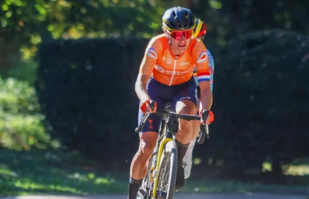 Marianne Vos won the Gravel World Championship riding this system to adjust tire pressure on the go