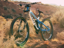 Brendan's SCOTT Gambler for the Rampage is inspired by 80's Formula 1