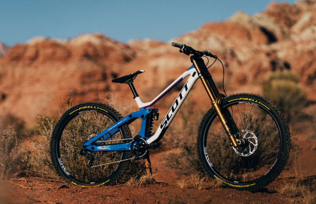 A SCOTT Gambler de Brendan para o Rampage se inspira na Fórmula 1 dos anos 80