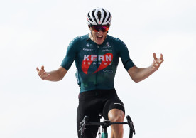 Pablo Castrillo signs for 3 seasons with the Movistar Team