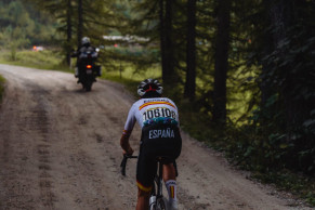 At just 18 years old, Pablo Torres signs with UAE until 2030 and has clear goals: he wants to win the Vuelta, Tour, and Giro