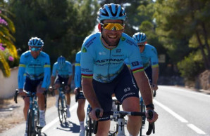 Qu'arrive-t-il à l'équipe Astana-Qazaqstan ? Deviendra-t-elle une super équipe avec une licence chinoise ?