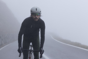 Nueva Santini Magic: una chaqueta 30K perfecta para días de lluvia