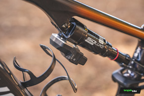 We thoroughly tested the RockShox SID Flight Attendant system: it is not essential, but it is difficult to give up on it once you try it