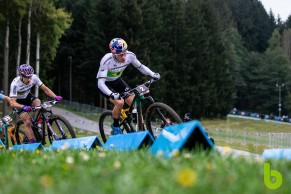 Avancini gana en un sprint numeroso el segundo Short Track de Nove Mesto