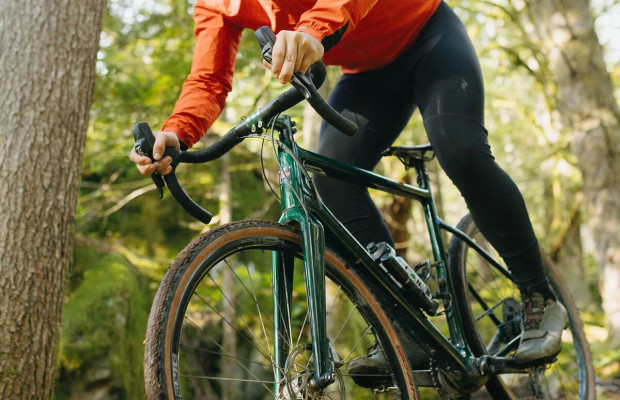 This OneUp lever adds features to your SRAM mechanical shifters