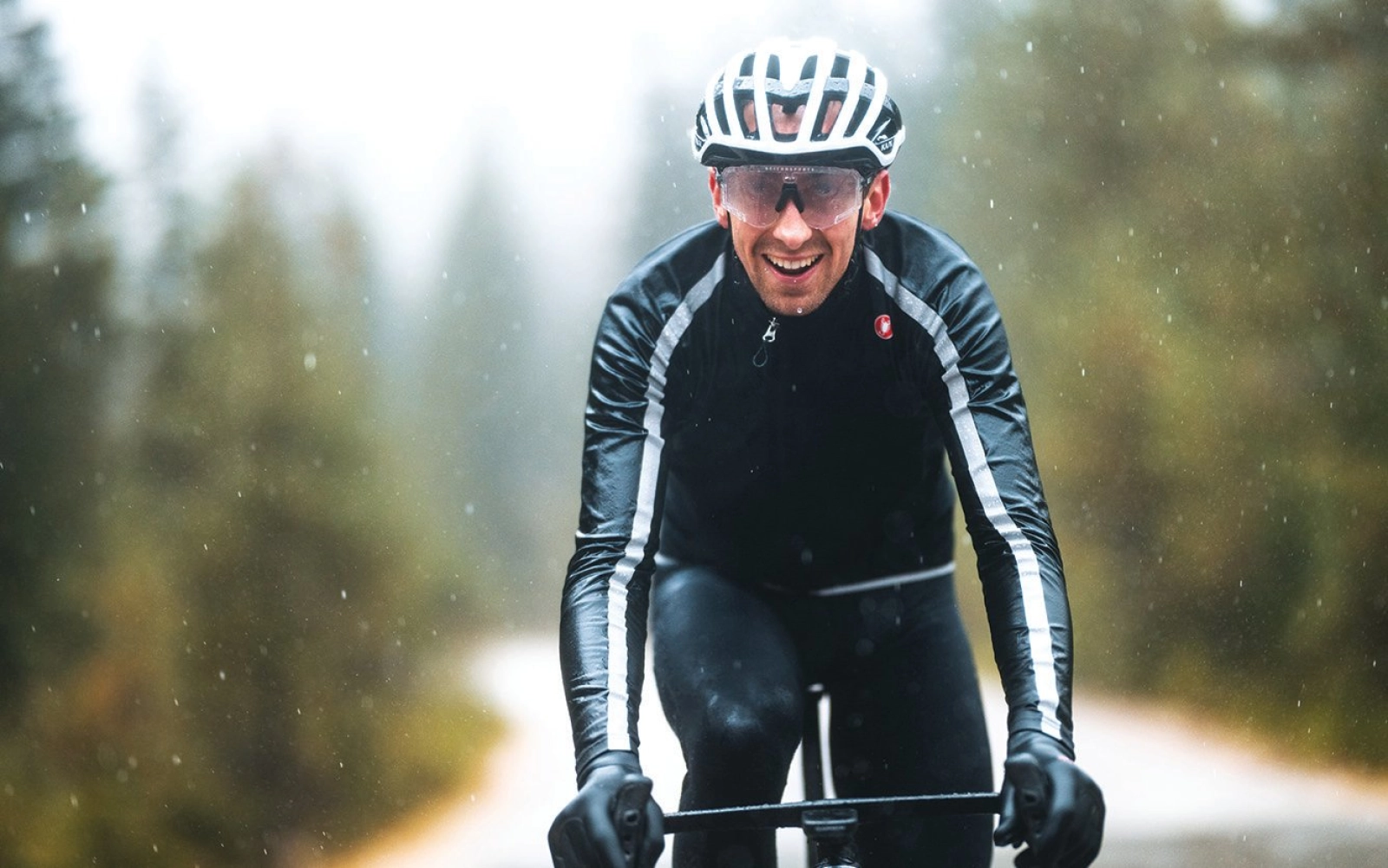 Castelli Ultra Rain Cape, a versatile waterproof, breathable, and very compact jacket