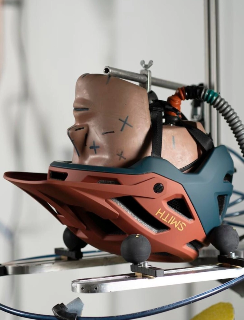 ¿Cuándo caducan los cascos de ciclismo?