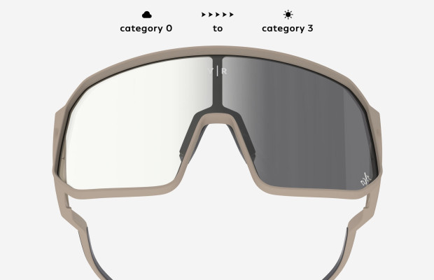 The Van Rysel Roadr 900 Perf photochromic glasses are perfect for this time of year and now have a discount