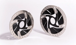 Proposal to reduce braking power, with smaller discs, to avoid accidents in the peloton