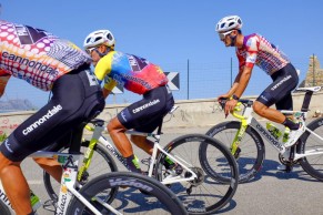 rapha-palace-maillot-giro/