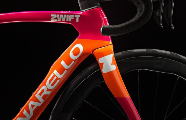 Zwift Pinarello Dogma F: from virtual cycling to the real world