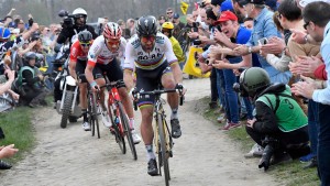 CANCELADA la París - Roubaix 2020 por el rebrote en Francia