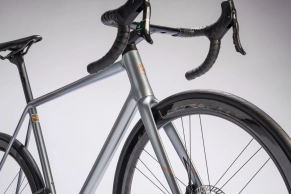 This exclusive Colnago Steelnovo, made of steel, costs 17,500€ and commemorates the manufacturer's 70 years