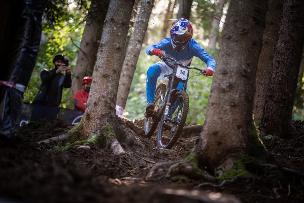 Reece Wilson Campeón del Mundo DH 2020 en Leogang
