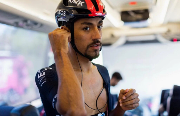 La UCI insiste en la eliminación de los pinganillos