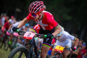 annika-langvad-retirada/