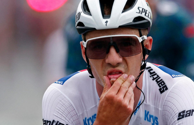 Este simples gesto pode evitar acidentes como o de Evenepoel