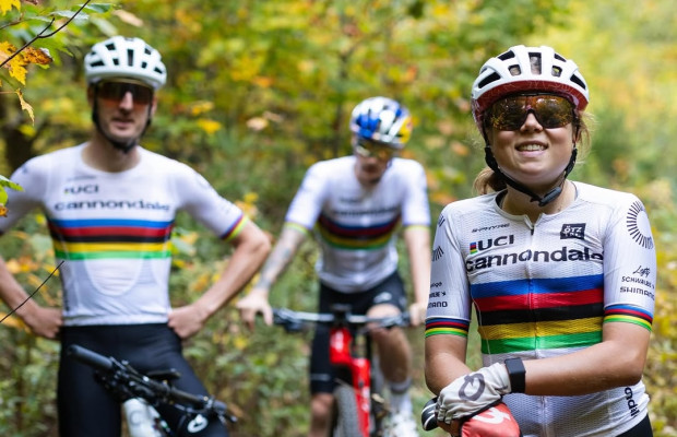 Três camisas arco-íris em uma temporada épica para o Cannondale Factory Racing.