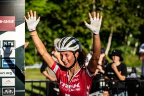 Jolanda Neff and Anton Cooper leave Trek Factory Racing