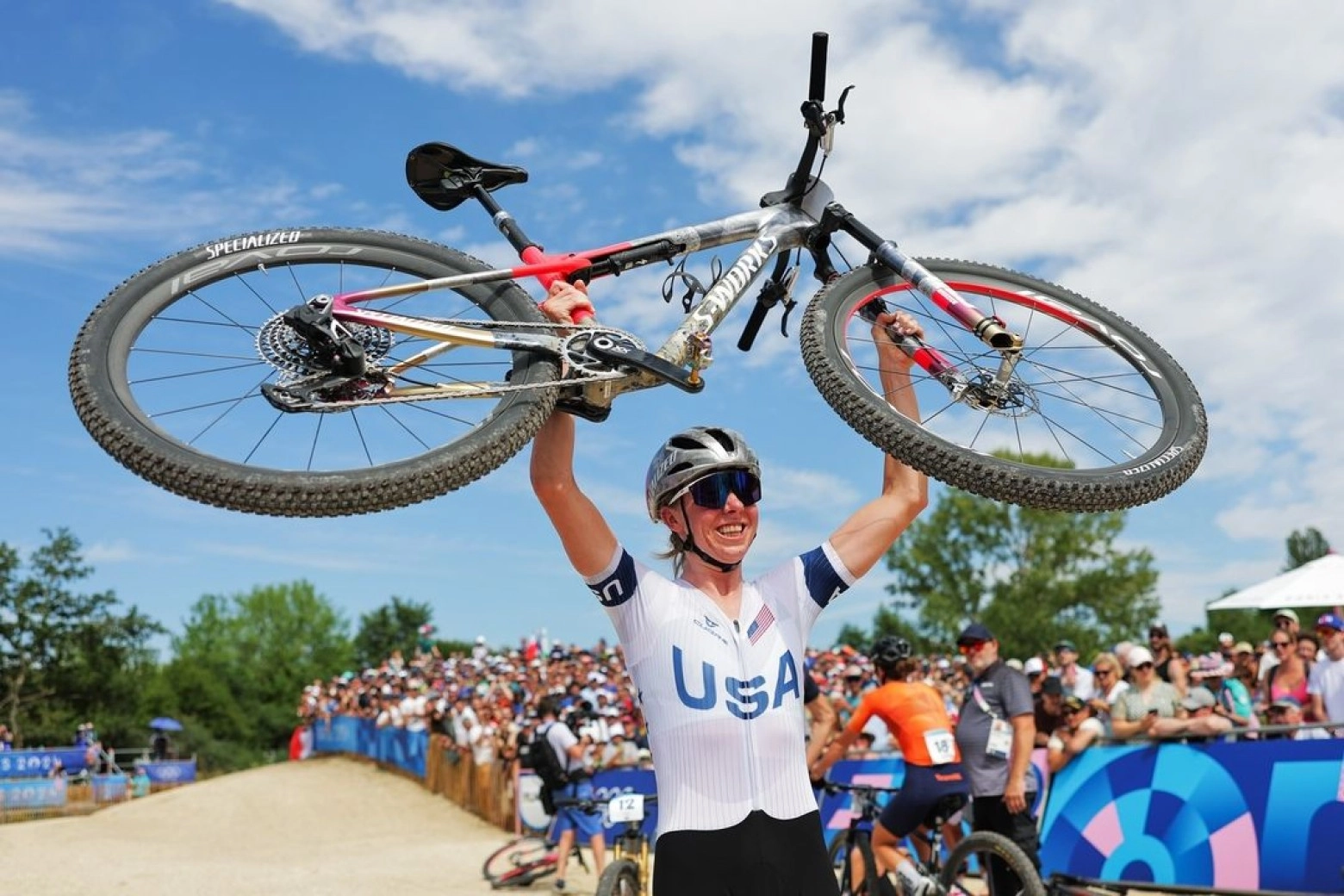 Haley Batten and Christopher Blevins renew for 2 more years with Specialized Factory Racing