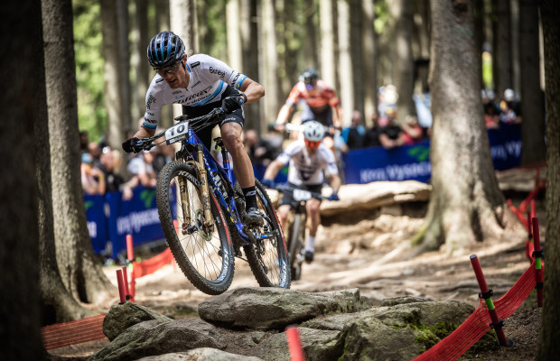 The European XCO champion renews with Wilier Vitoria until Los Angeles 2028