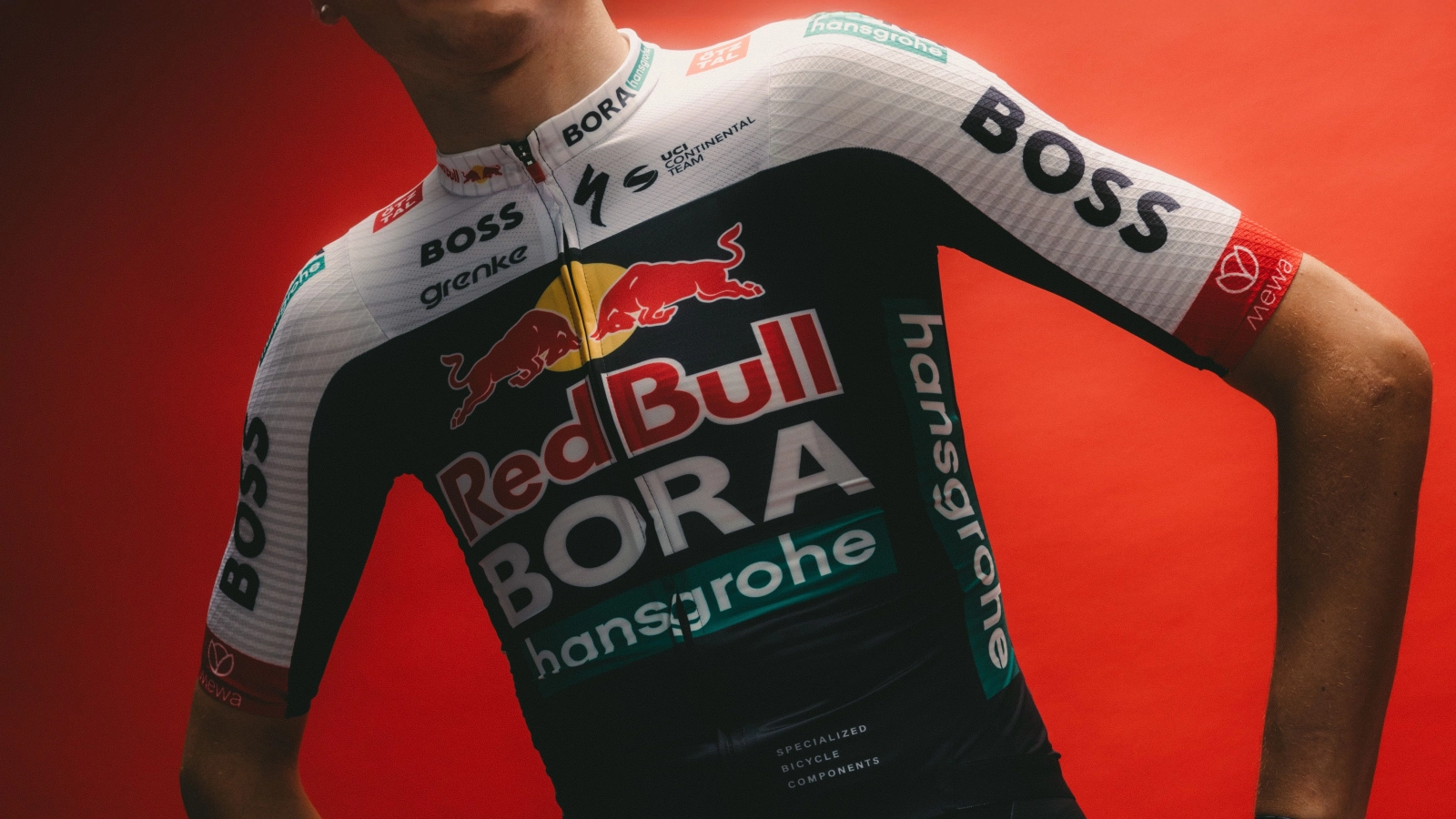 Specialized signs the new kit for Red Bull-BORA-hansgrohe