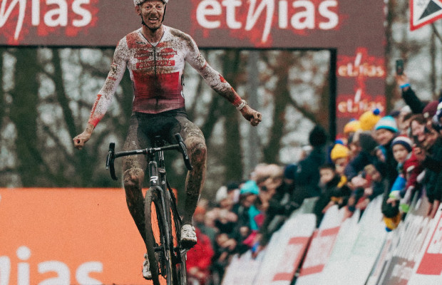 Michael Vanthourenhout consolida su liderato en la Copa del Mundo de CX