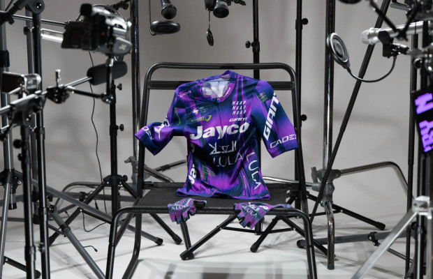 MAAP llega al WorldTour con GreenEDGE Cycling