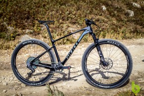 We tested the Giant XTC Advanced SL 29, a hardtail with a lot of character