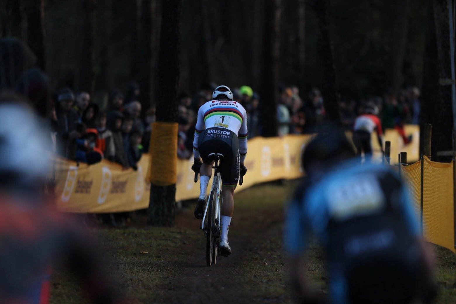 Where and when to watch the CX World Cup in Gavere: Van der Poel's new show?