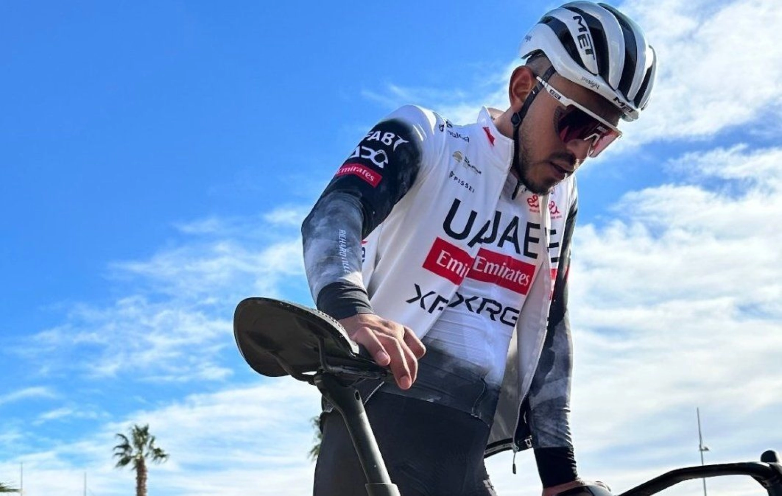 What training sessions does Pogacar and the rest of UAE do at this time?