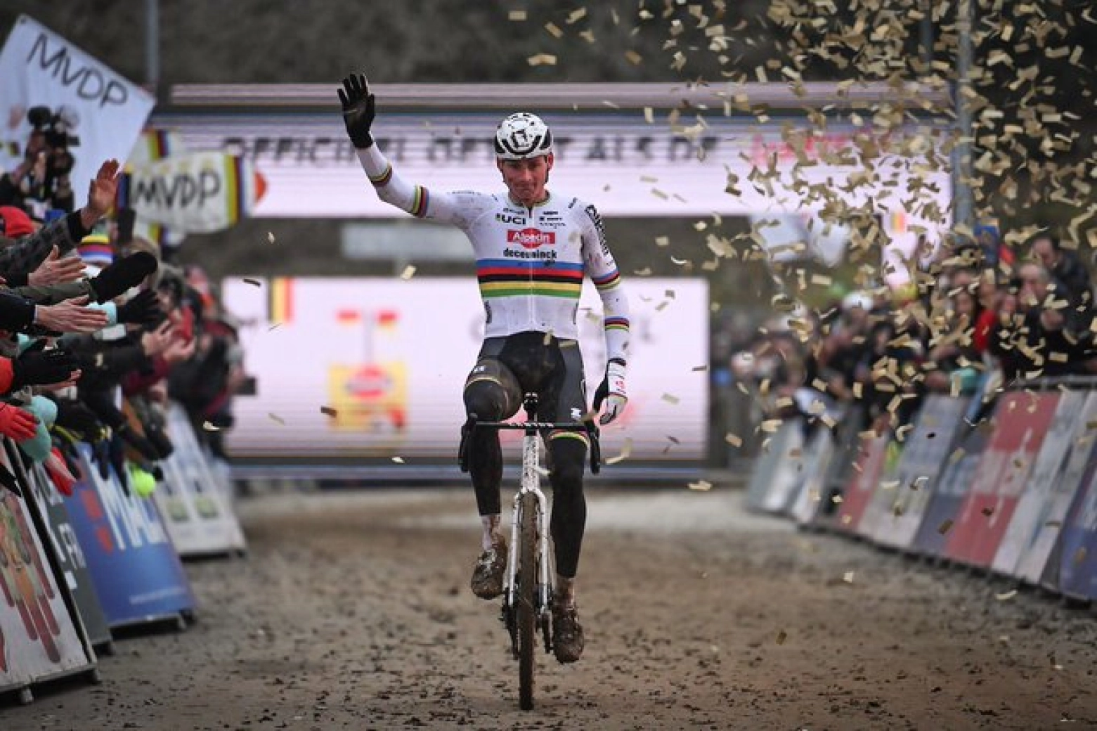 Onde e como seguir o Grande Prêmio Sven Nys de Baal