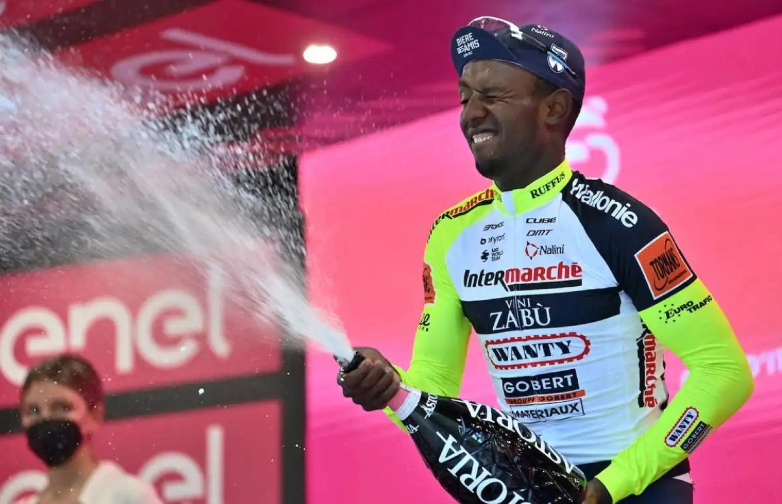 Is it a good idea to go out for a ride with a hangover? A new study claims that it is