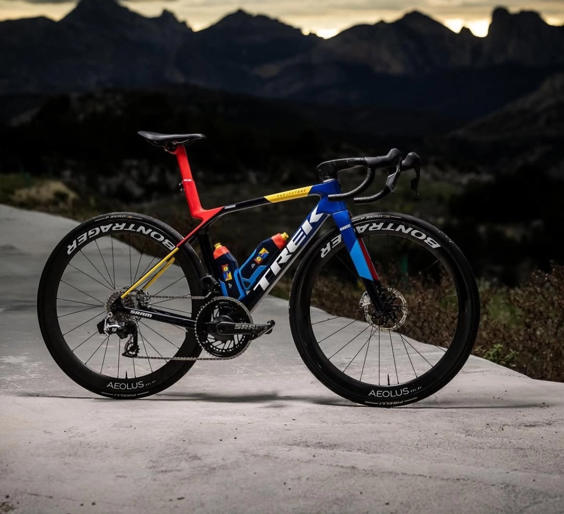 Al detalle la Trek Madone Gen 8 SRAM Red AXS del Lidl-Trek