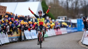 Van der Poel hopes to kick off an intense weekend of cyclocross in the dunes of Koksijde