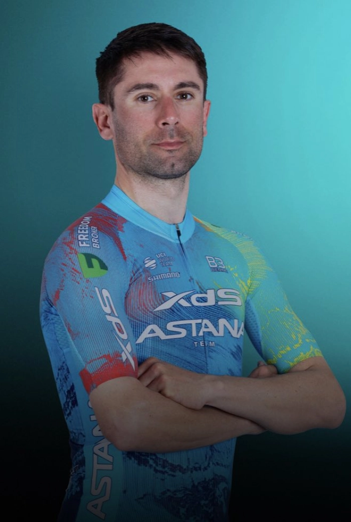 The most talked-about signings of the year on the road, except for one, are already showing off their new colors