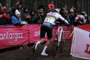 Mathieu van der Poel continues to have discomfort and will also not be in Koksijde: "This is really disappointing"