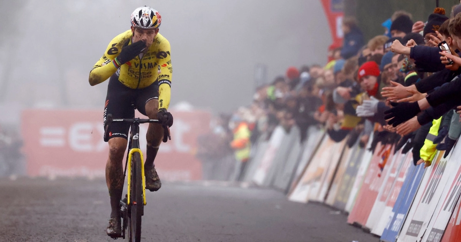 Wout van Aert returns today at the Superprestige in Gullegem