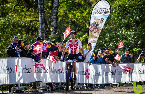 Nino Schurter Campeón de Europa 2020 en un épico Francia vs Suiza