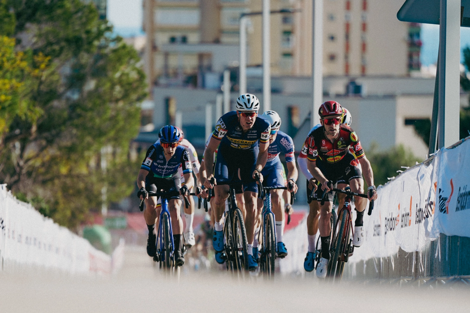 Thibau Nys imposes his power in the Benidorm World Cup